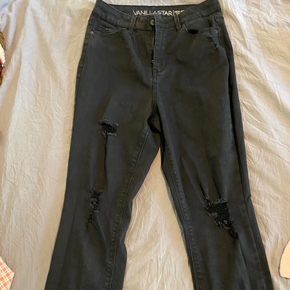 Macys Never Worn Black Ripped Jeans 